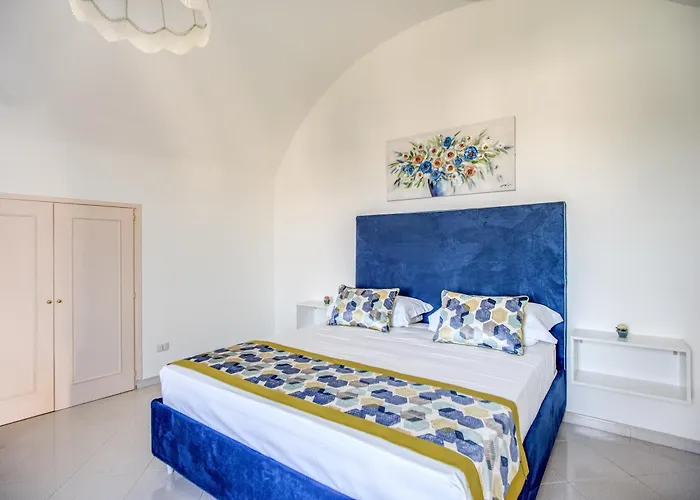 House Aura Sea View * סורנטו