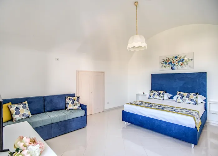 House Aura Sea View סורנטו