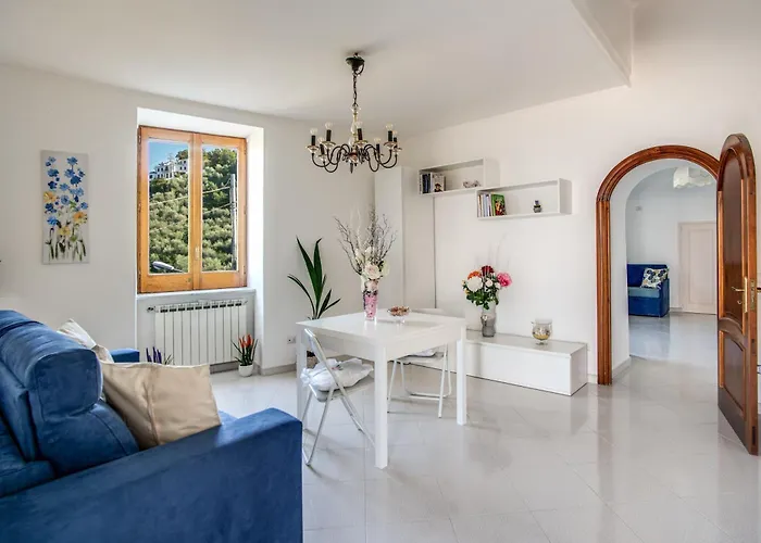 House Aura Sea View בית נופש סורנטו